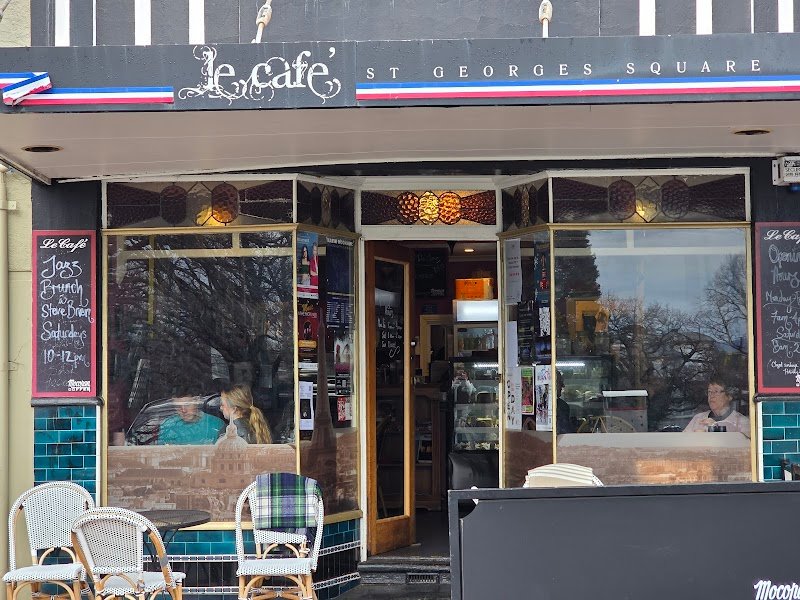 Le Cafe on St George photo 4