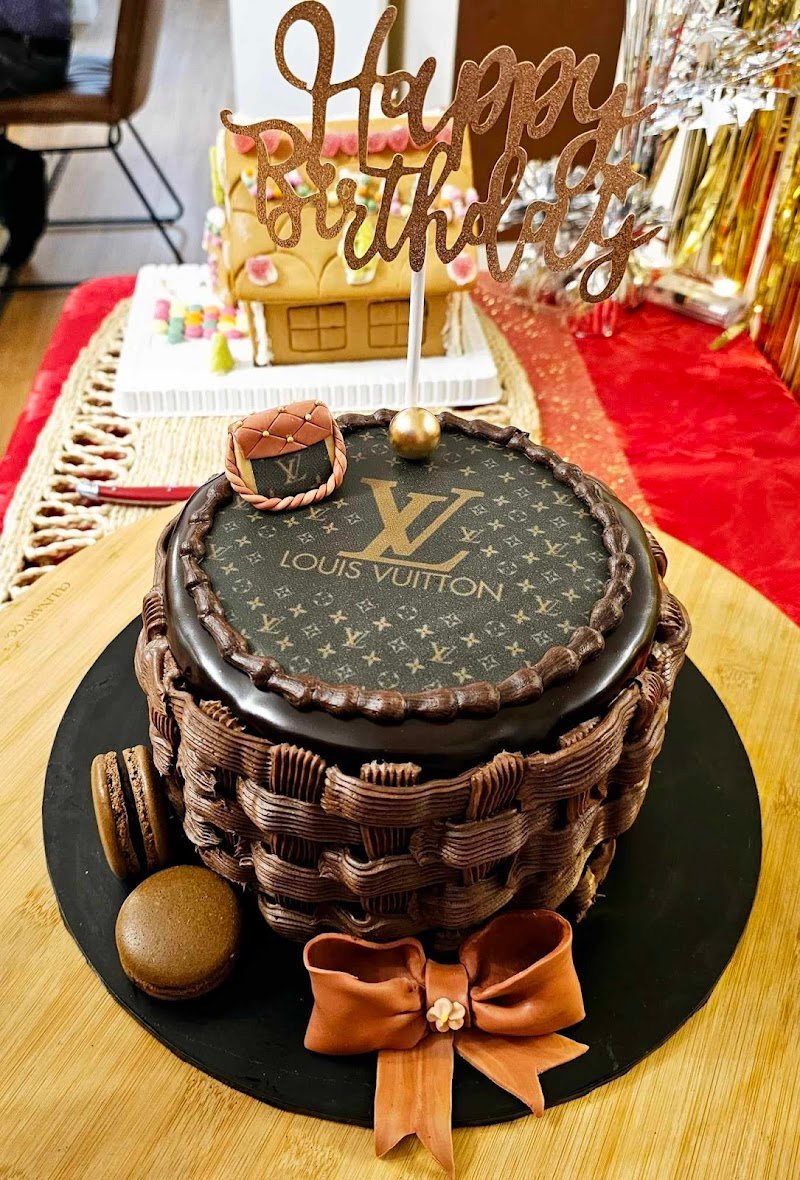 Building Bridges Patisserie Cafe photo 9