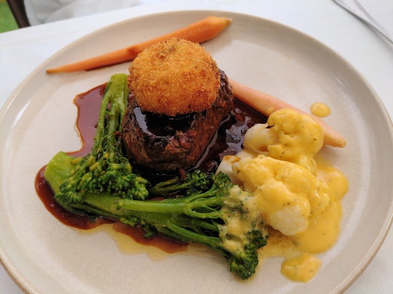 Saveur Restaurant photo 10