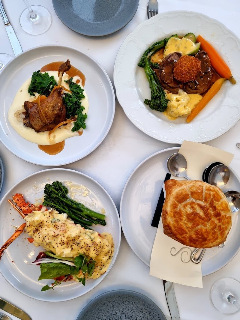 Saveur Restaurant photo 8