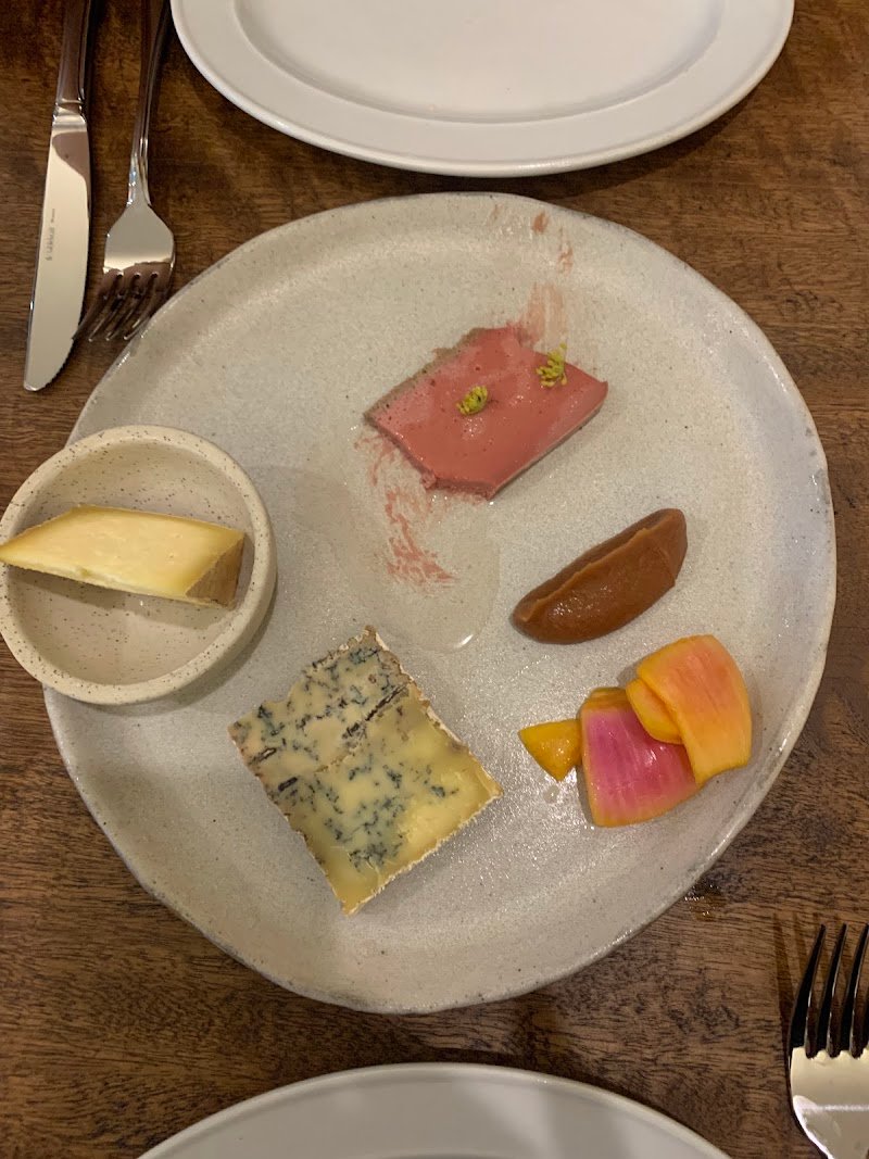 Roy's Restobar photo 4